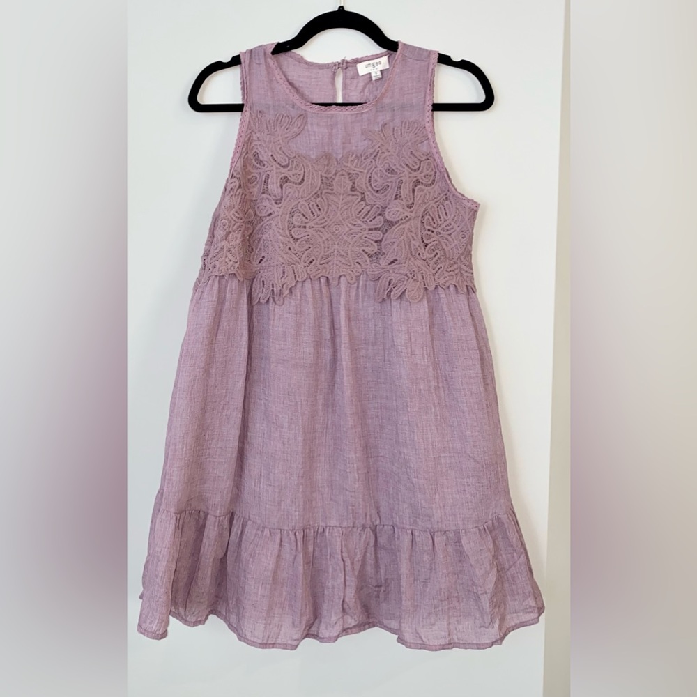 Umgee-Size small (S) lilac dress with lace detail
